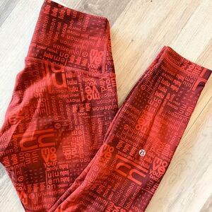 LuluLemon Wunder Train 25" Logo Leggings